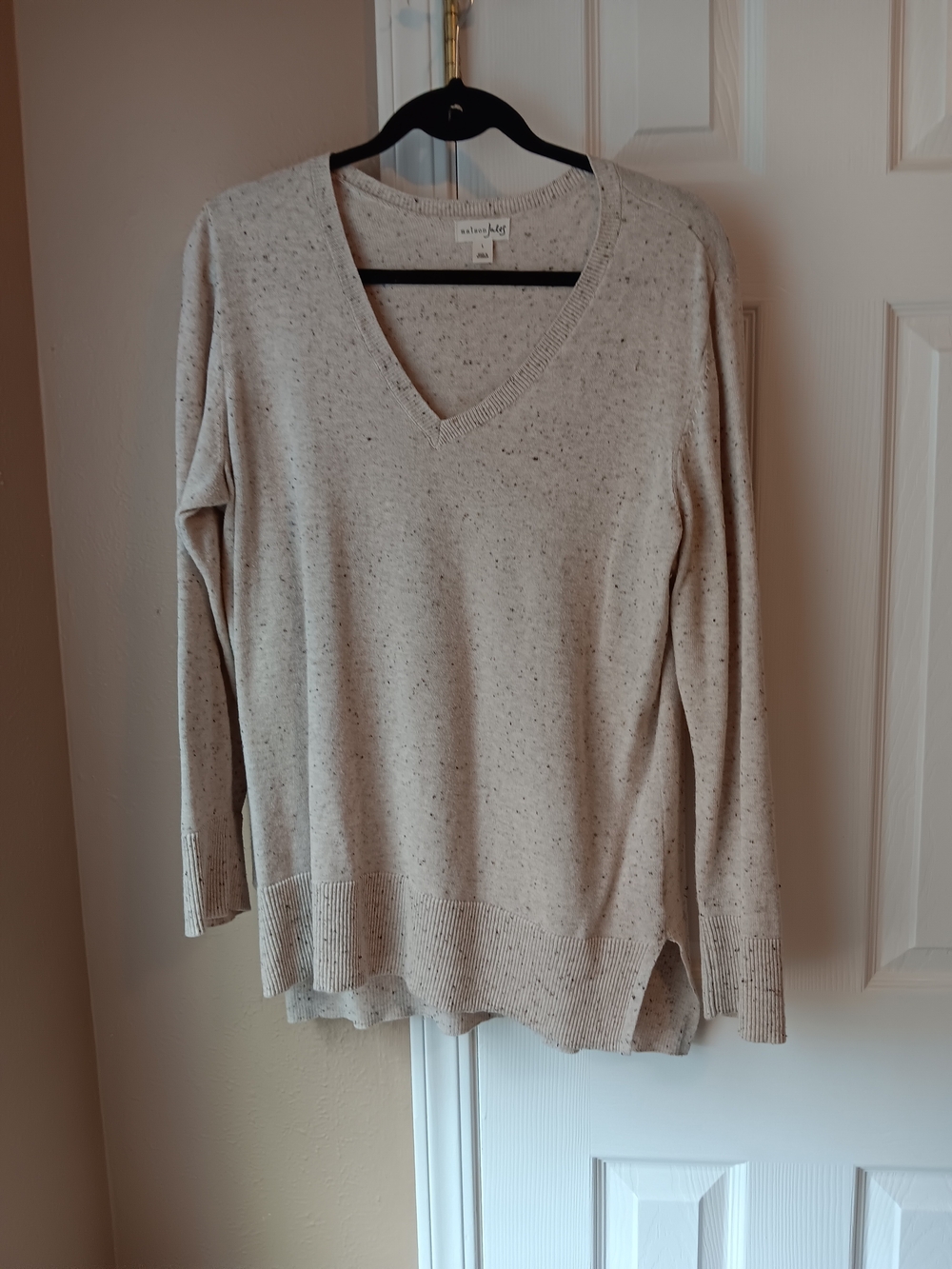 Maison Jules Beige Speckled V-Neck Sweater Top